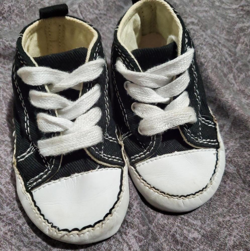 Converse All Star Infant Shoes Sz 3